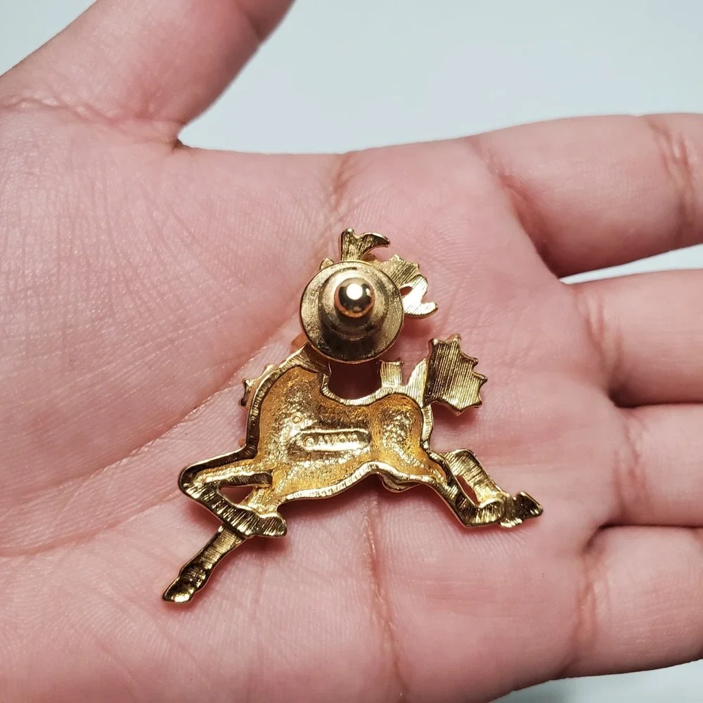 Vintage Avon Christmas Reindeer Pin Gold Tone Green Enamel Red Rhinestone Brooch